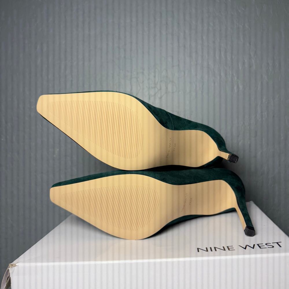 Nine West Emerald Green Suede Pointed Toe Pumps - Picture 5 of 7